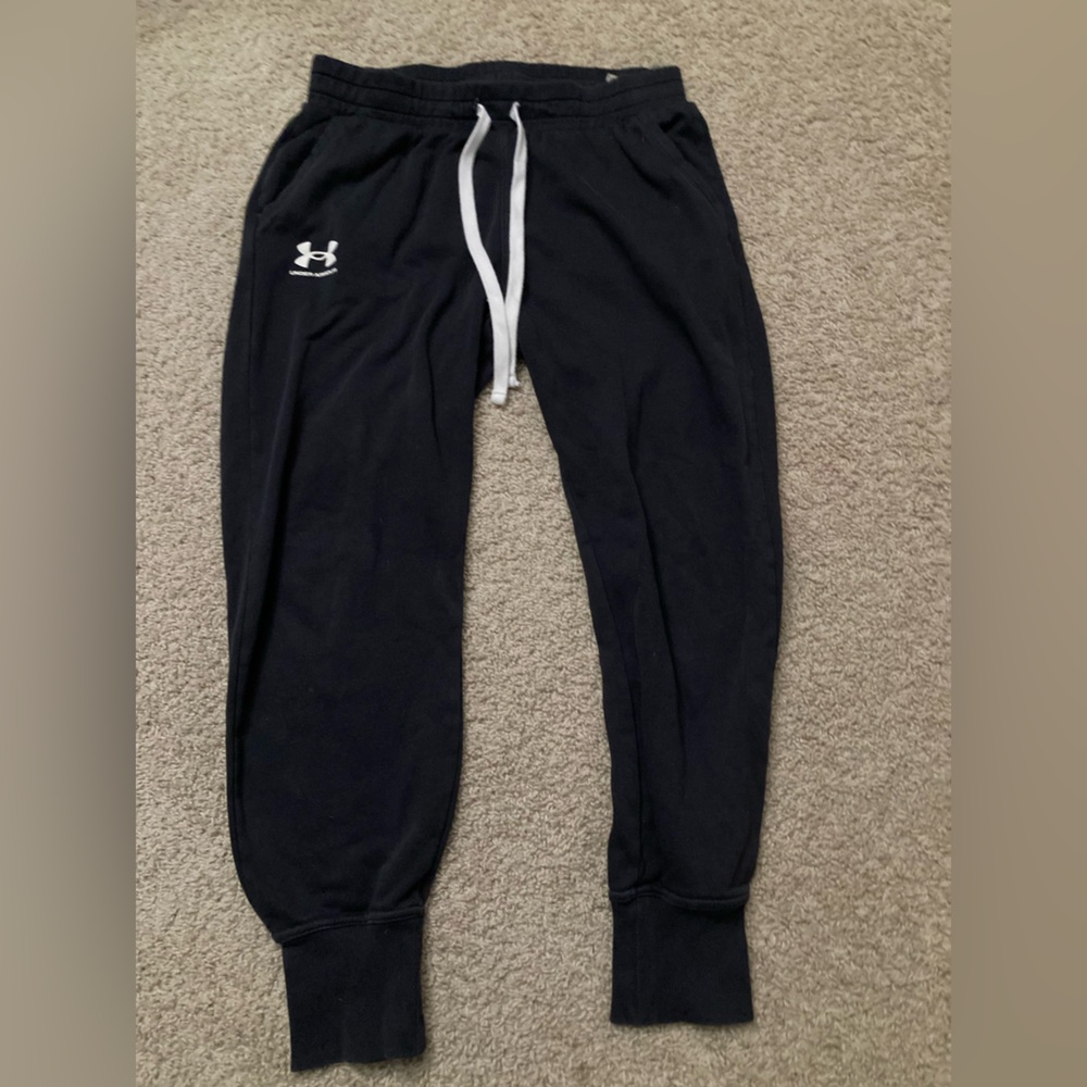 Under Armour black sweatpants